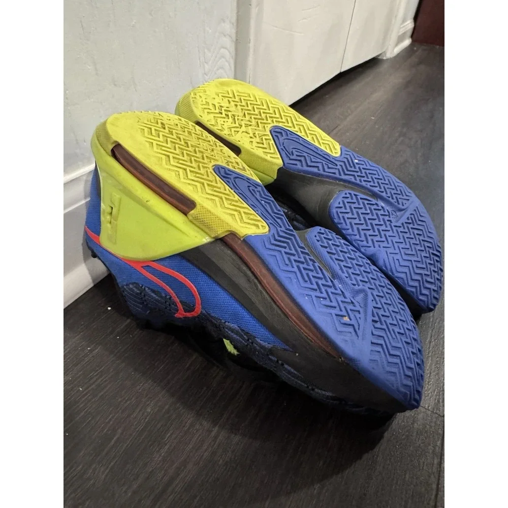 Nike LeBron Witness Size Unknown Size‎ (Size Tags removed) Estimated Mens 7